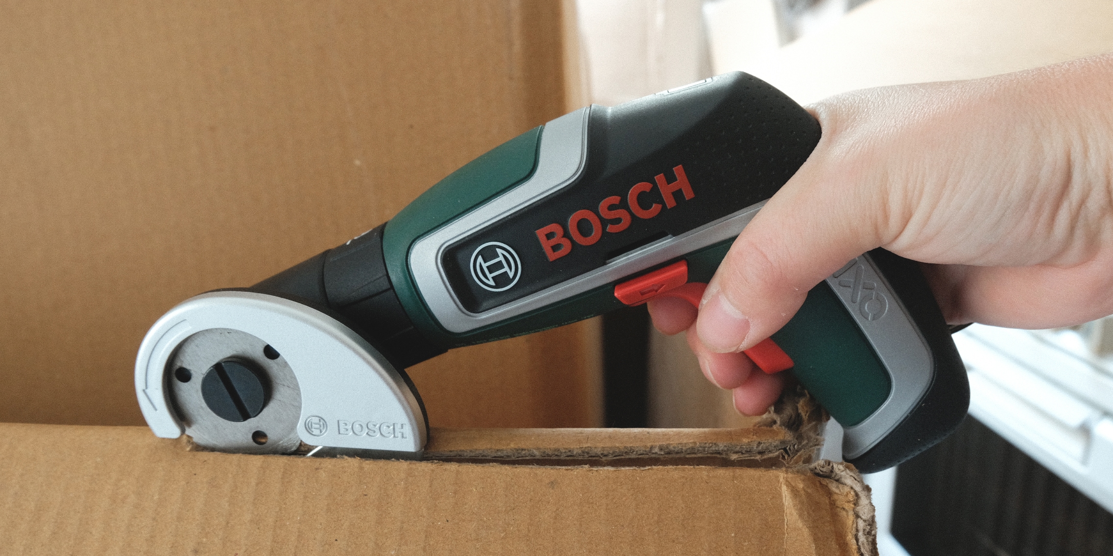 IXO 7 from Bosch in the test The cordless screwdriver for gadget fans Galaxus